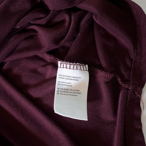 American Eagle Burgundy Short Sleeve Strappy Blouse Size Small - Picture 7 of 10